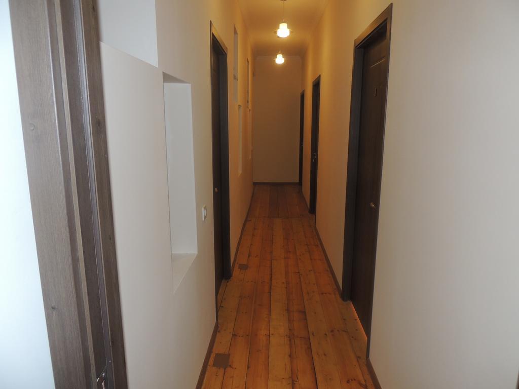 Guest House Chirina Signagi Exterior foto